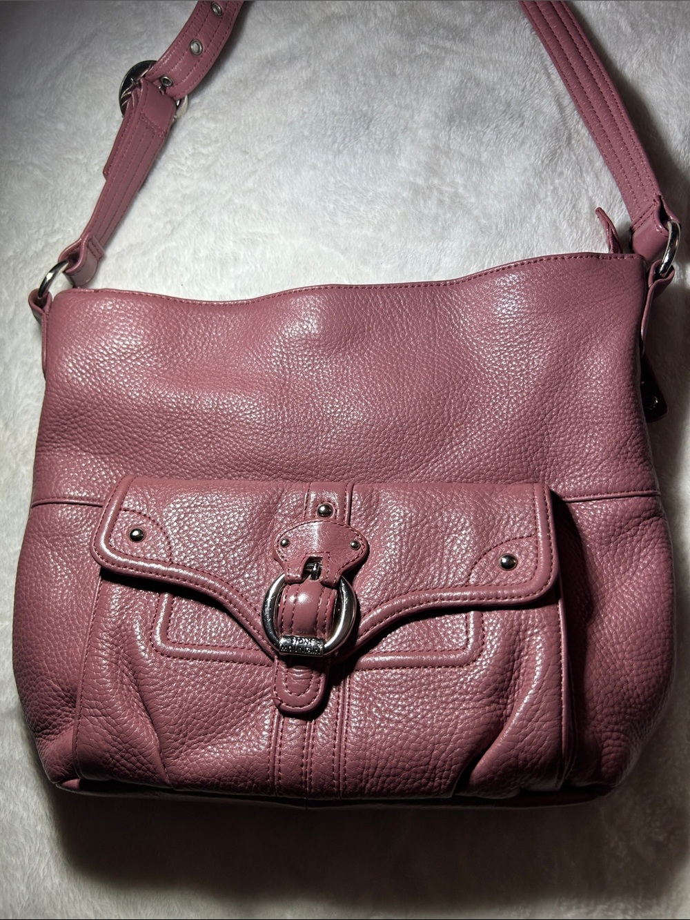 Stone Mountain Accessories Mauve Pink Pebbled Leather Shoulder Bag
